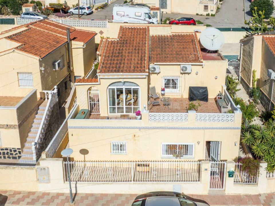 Villa i La Marina, Alicante - foto 1